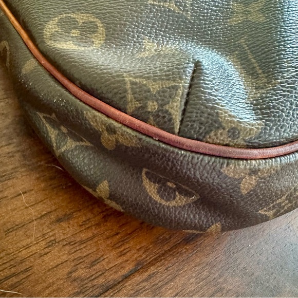 Louis Vuitton Monogram Odeum PM Bag GUC - Picture 4 of 16